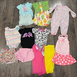 Colorful Baby Girl 6-9 Month Clothing Set